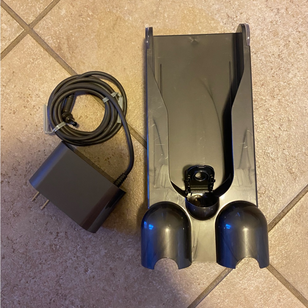 Dyson Charger and Docking Station
